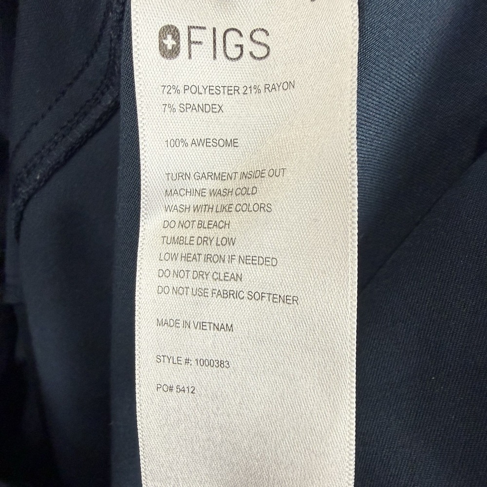 Figs Rafaela Cargo Scrub Jumpsuit | Navy | Size Small - Picture 6 of 6